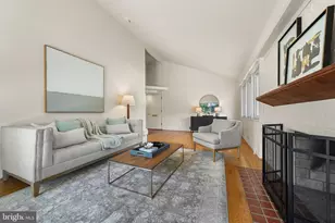 8508 Crowley Pl, Alexandria, VA 22308 - Photo 7