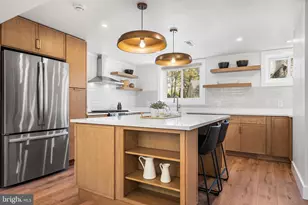 8508 Crowley Pl, Alexandria, VA 22308 - Photo 1