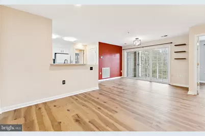 11328 Westbrook Mill Lane #304, Fairfax, VA 22030 - Photo 9