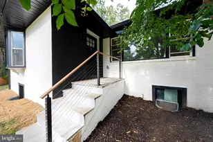 1904 Lamson Pl, McLean, VA 22101 - Photo 5