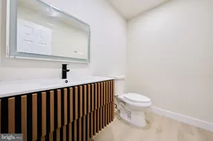 1904 Lamson Pl, McLean, VA 22101 - Photo 25