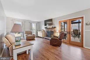 12526 Dardanelle Ct, Herndon, VA 20170 - Photo 5