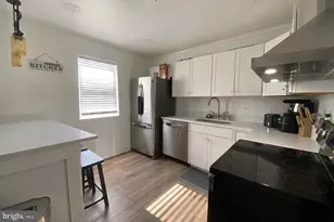 7416 Rhondda Dr, Lorton, VA 22079 - Photo 7