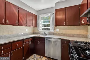 2843 Annandale Rd, Falls Church, VA 22042 - Photo 19