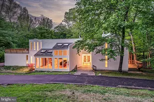 125 Eagles Mere Rd, Great Falls, VA 22066 - Photo 5