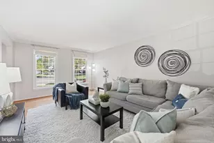 5612 Kemp Ln, Burke, VA 22015 - Photo 5