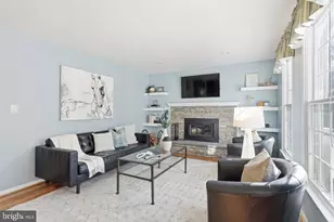 5612 Kemp Ln, Burke, VA 22015 - Photo 11