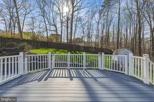 8441 Great Lake Ln, Springfield, VA 22153 - Photo 37