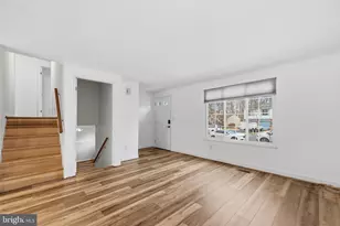 8441 Great Lake Ln, Springfield, VA 22153 - Photo 7