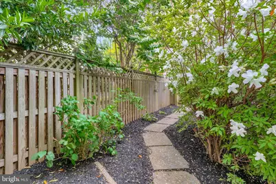 7306 Idylwood Court, Falls Church, VA 22043 - Photo 11