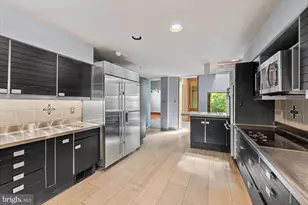 7575 Potomac Falls Rd, McLean, VA 22102 - Photo 25