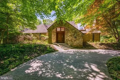 7575 Potomac Falls Road, McLean, VA 22102 - Photo 3