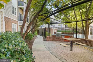 12925 Centre Park Cir, Herndon, VA 20171 - Photo 5