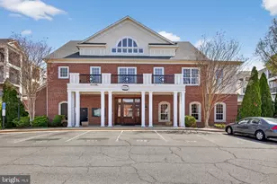 12925 Centre Park Cir, Herndon, VA 20171 - Photo 3