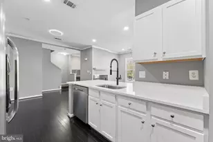 13343 Connor Dr, Centreville, VA 20120 - Photo 11