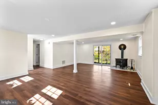 6019 Marilyn Dr, Alexandria, VA 22310 - Photo 37