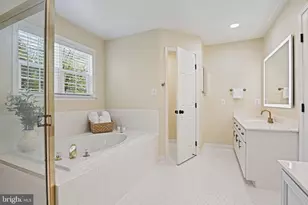 1302 Monroe St, Herndon, VA 20170 - Photo 17