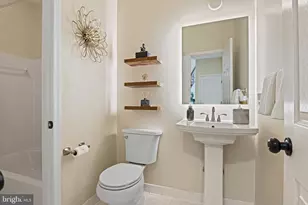 1302 Monroe St, Herndon, VA 20170 - Photo 11