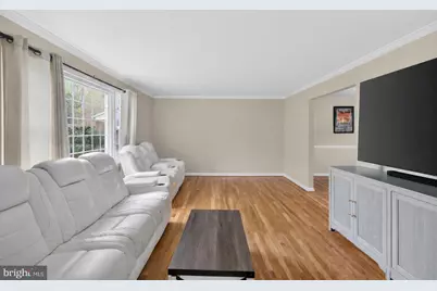 6803 Jackie Deneese Court, Springfield, VA 22152 - Photo 9