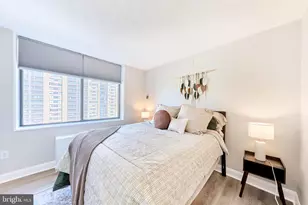3705 S George Mason Dr, Falls Church, VA 22041 - Photo 1