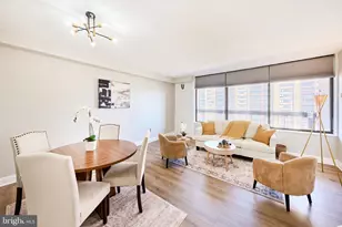 3705 S George Mason Dr, Falls Church, VA 22041 - Photo 25