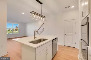 14348 Yesler Ave, Chantilly, VA 20151 - Photo 17