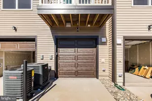 14348 Yesler Ave, Chantilly, VA 20151 - Photo 49