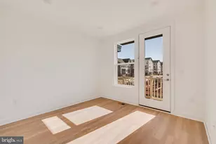 14348 Yesler Ave, Chantilly, VA 20151 - Photo 39