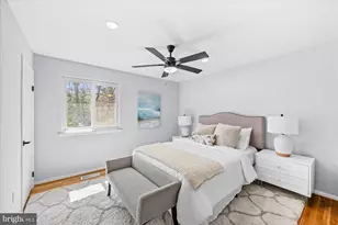 1431 Greenmont Ct, Reston, VA 20190 - Photo 9