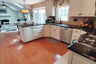 12761 Flat Meadow Ln, Herndon, VA 20171 - Photo 7