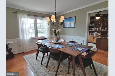 12761 Flat Meadow Lane, Herndon, VA 20171 - Photo 5