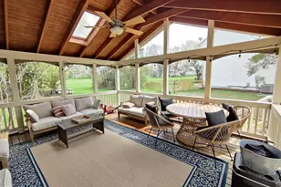 12761 Flat Meadow Ln, Herndon, VA 20171 - Photo 11