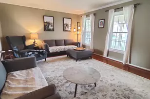 12761 Flat Meadow Ln, Herndon, VA 20171 - Photo 3