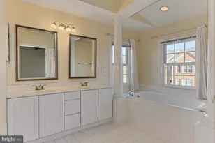 1850 Brenthill Wy, Vienna, VA 22182 - Photo 27