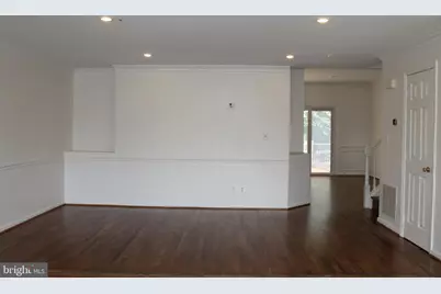 2927 Mainstone Drive, Fairfax, VA 22031 - Photo 5