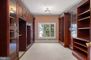 8813 Oak Leaf Dr, Alexandria, VA 22309 - Photo 19