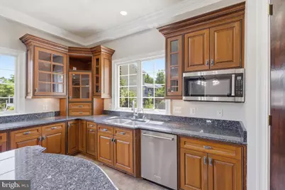 8813 Oak Leaf Drive, Alexandria, VA 22309 - Photo 15