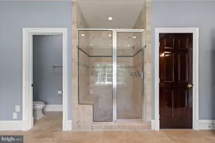 8813 Oak Leaf Dr, Alexandria, VA 22309 - Photo 27