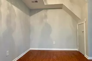 9798 Hagel Cir, Lorton, VA 22079 - Photo 9