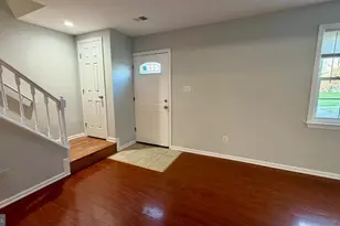 9798 Hagel Cir, Lorton, VA 22079 - Photo 3