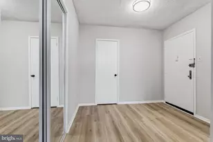 3705 S George Mason Dr, Falls Church, VA 22041 - Photo 5