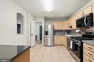 3705 S George Mason Dr, Falls Church, VA 22041 - Photo 15