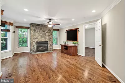 15117 Philip Lee Road, Chantilly, VA 20151 - Photo 31