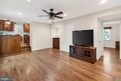 15117 Philip Lee Road, Chantilly, VA 20151 - Photo 29