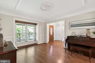 15117 Philip Lee Rd, Chantilly, VA 20151 - Photo 11