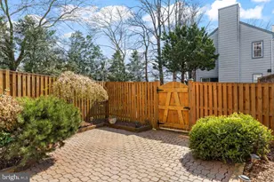 2851 Yarn Ct, Falls Church, VA 22042 - Photo 55