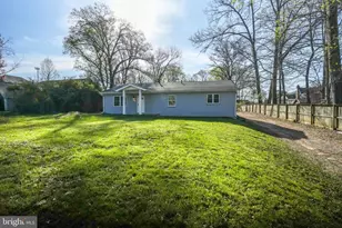 8665 Center Rd, Springfield, VA 22152 - Photo 3