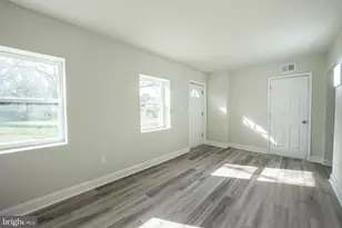 8665 Center Rd, Springfield, VA 22152 - Photo 19