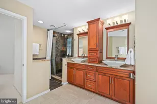 11573 Hemingway Dr, Reston, VA 20194 - Photo 29