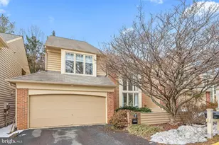 11573 Hemingway Dr, Reston, VA 20194 - Photo 1